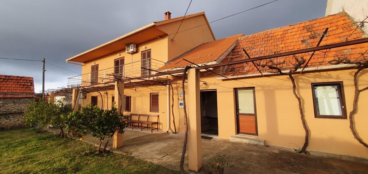 Apartment Put Vidaka Policnik Esterno foto