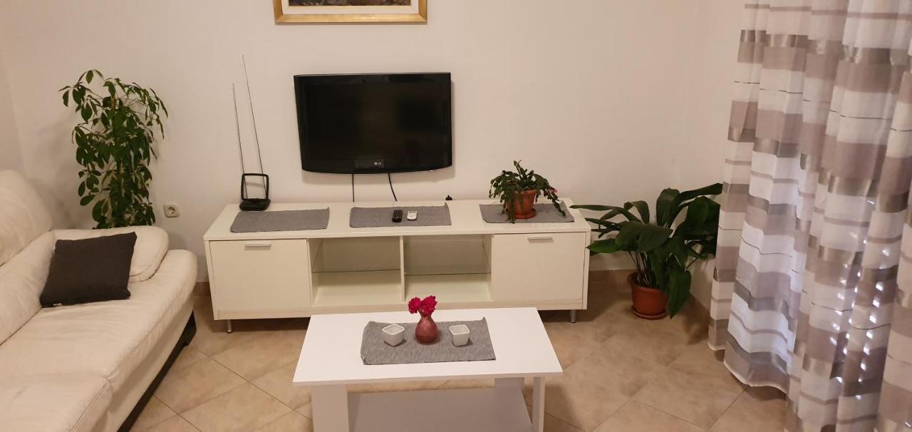 Apartment Put Vidaka Policnik Esterno foto